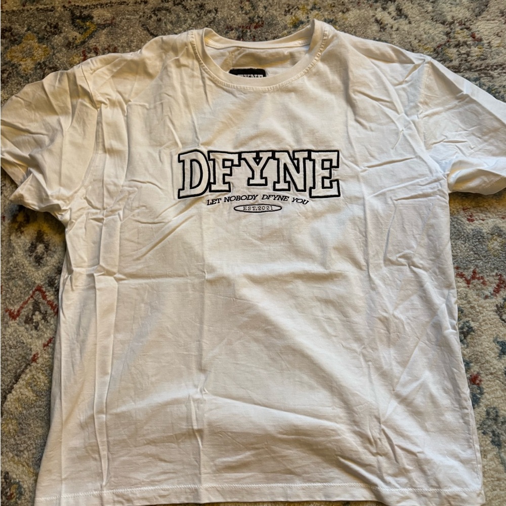 DFYNE White Short Sleeve Logo Tee